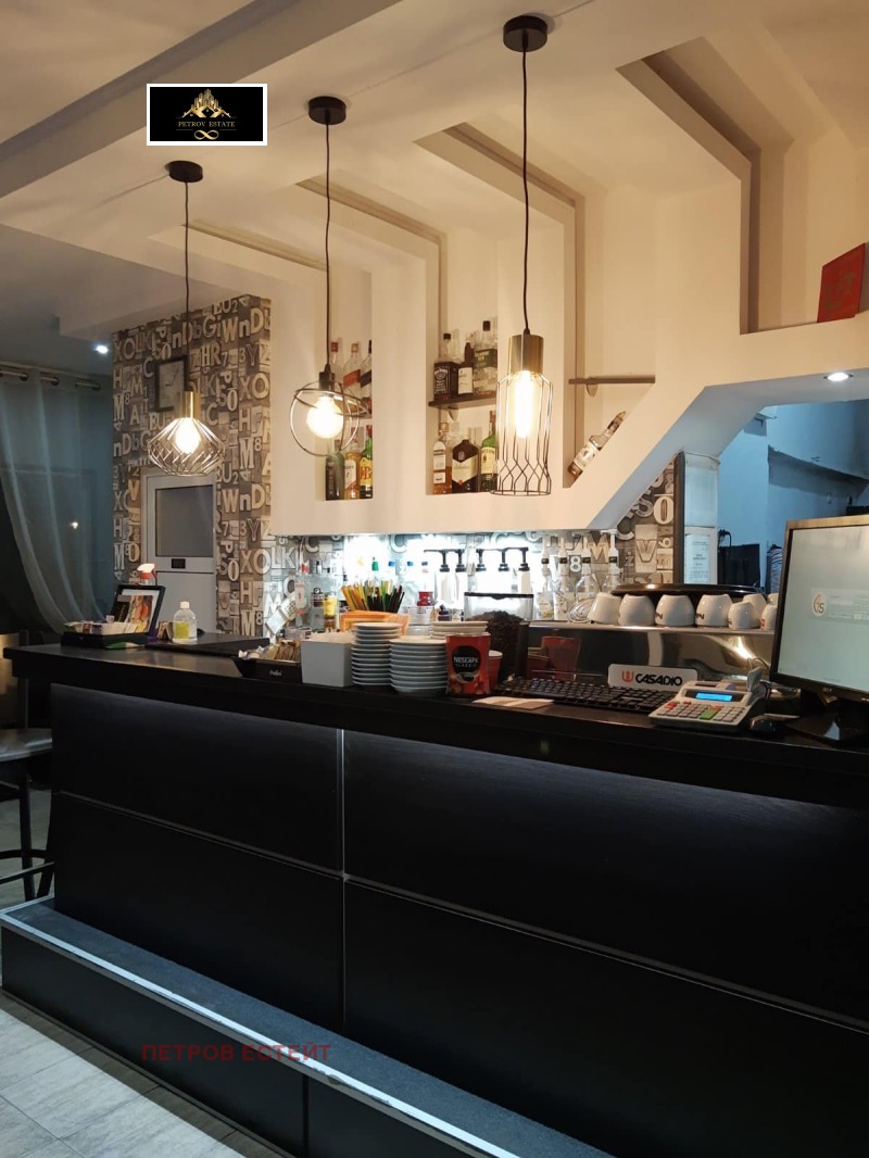 En venta  Bar; Cafetería región Pazardzhik , Velingrad , 521 metros cuadrados | 66877920 - imagen [3]