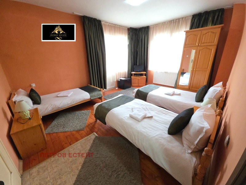 En venta  Bar; Cafetería región Pazardzhik , Velingrad , 521 metros cuadrados | 66877920 - imagen [9]