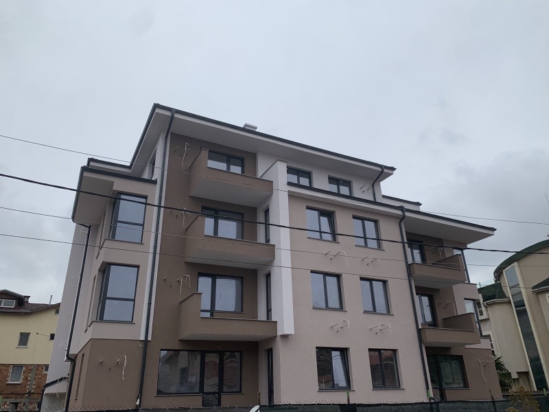 Продава ГАРАЖ, ПАРКОМЯСТО, гр. Пловдив, Западен