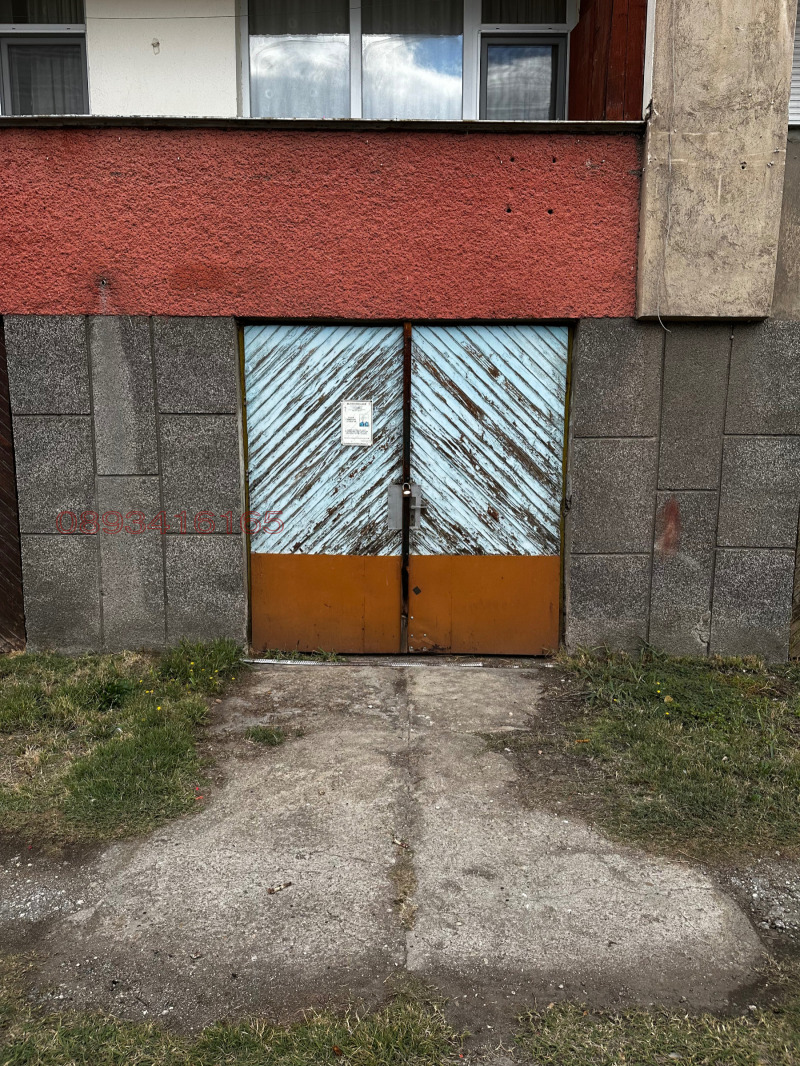 Продава ГАРАЖ, ПАРКОМЯСТО, област Пловдив, гр. Стамболийски • 10000 € / 19558.30 лв. • 53497710 1