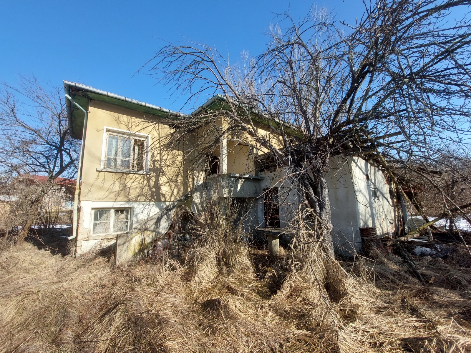 Продава КЪЩА, с. Кметовци, област Габрово, снимка 2 - Къщи - 52602797