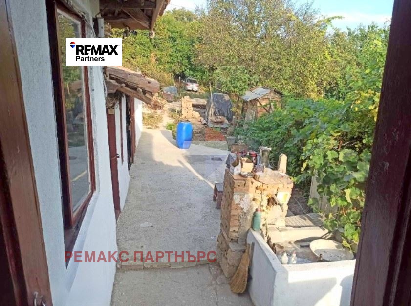 Продава КЪЩА, с. Черни връх, област Шумен, снимка 7 - Къщи - 56199249