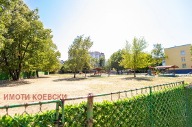 Eladó 2 hálószobás