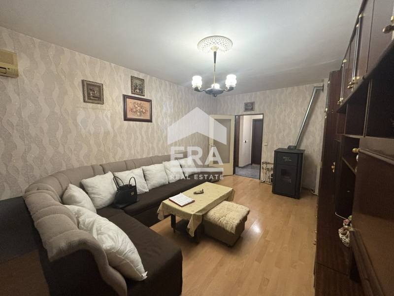 Продава  2-стаен област Хасково , гр. Димитровград , 64 кв.м | 28433153