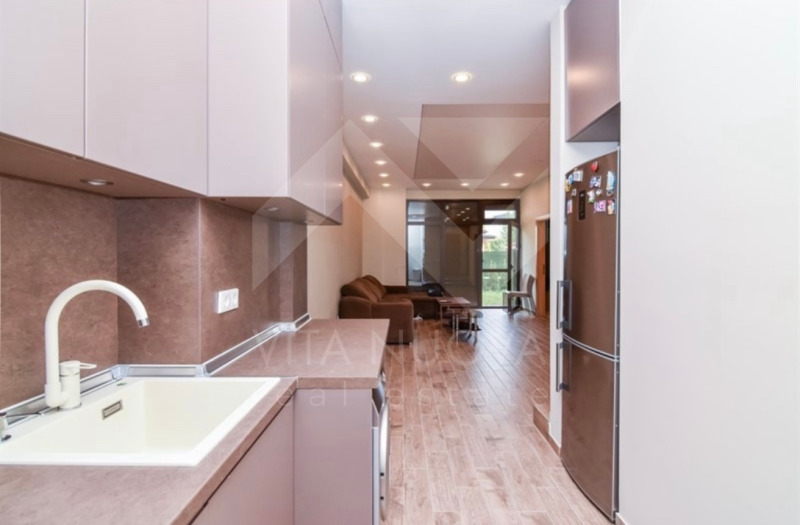 Eladó  2 hálószobás Sofia , Simeonovo , 144 négyzetméter | 45508362