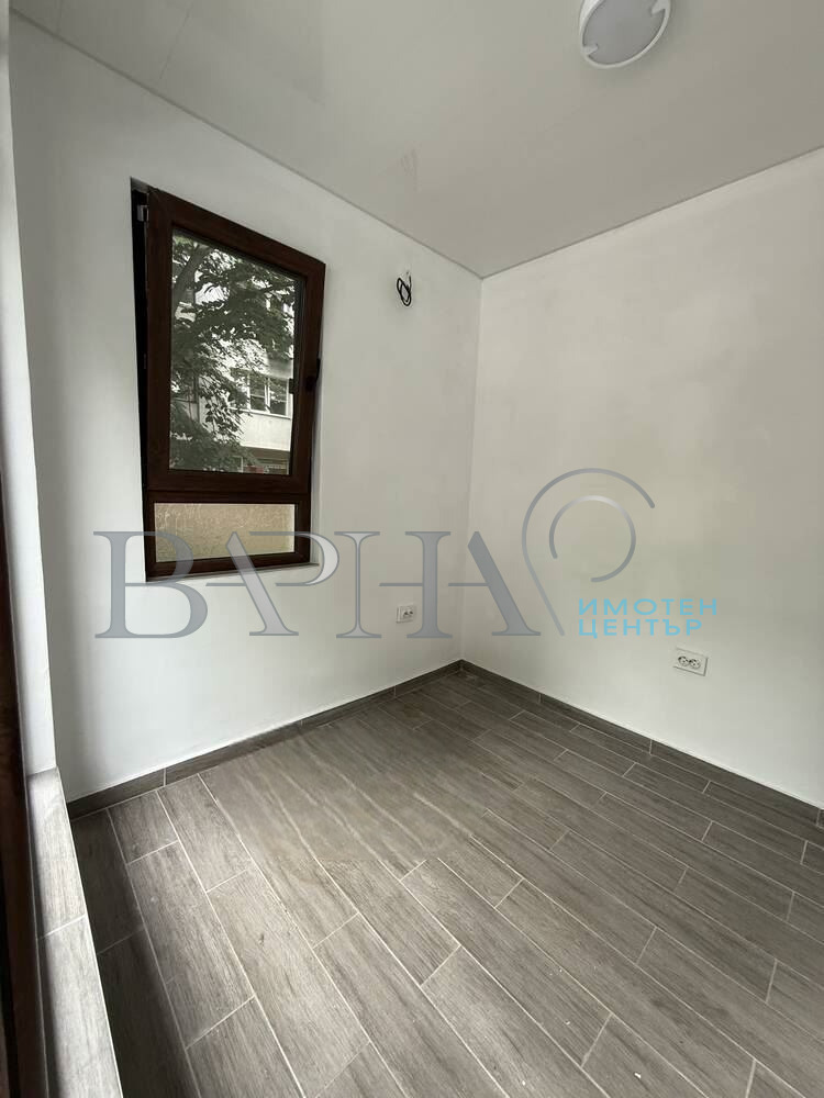 Продава  Магазин град Варна , Младост 2 , 8 кв.м | 96576894 - изображение [2]