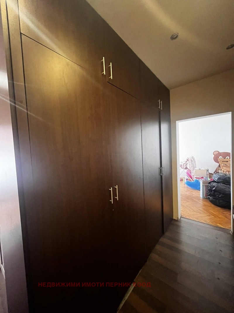 En venta  1 dormitorio Pernik , Iztok , 47 metros cuadrados | 28490235 - imagen [3]