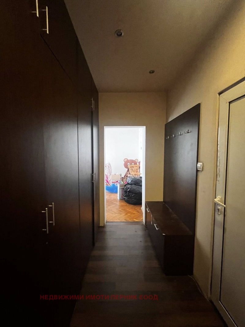 En venta  1 dormitorio Pernik , Iztok , 47 metros cuadrados | 28490235 - imagen [2]
