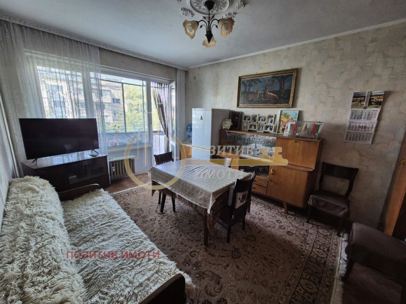 Продава  2-стаен град София , Красно село , 62 кв.м | 98731378