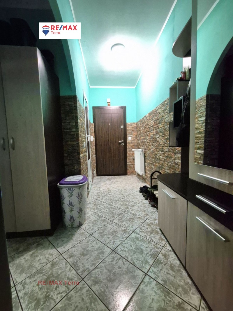 Продава 2-СТАЕН, гр. Оряхово, област Враца, снимка 2 - Апартаменти - 52813488