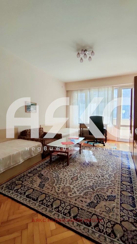 Продава 2-СТАЕН, гр. София, Хаджи Димитър