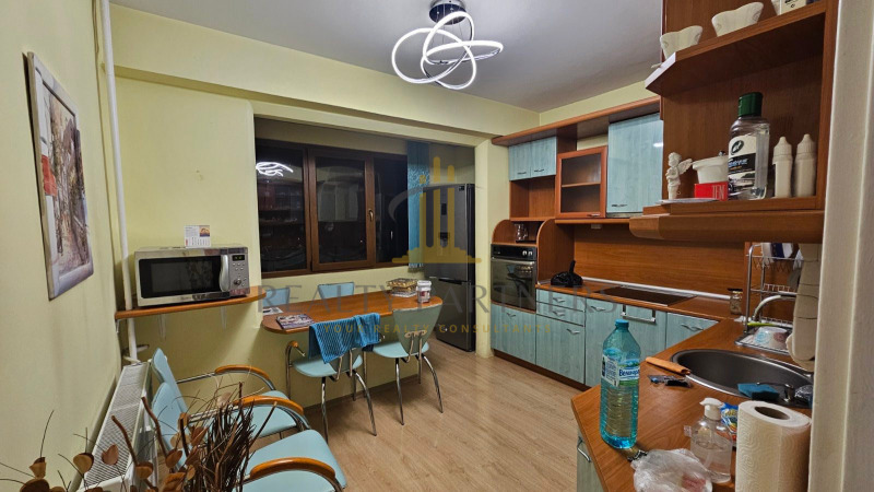 À vendre  2 chambres Pernik , Iztok , 100 m² | 12832583