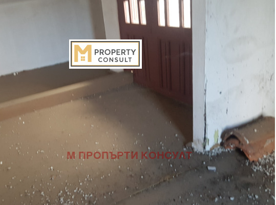 Продава ВИЛА, гр. Плевен, м-т Кожухарска чешма, снимка 4 - Вили - 52364727