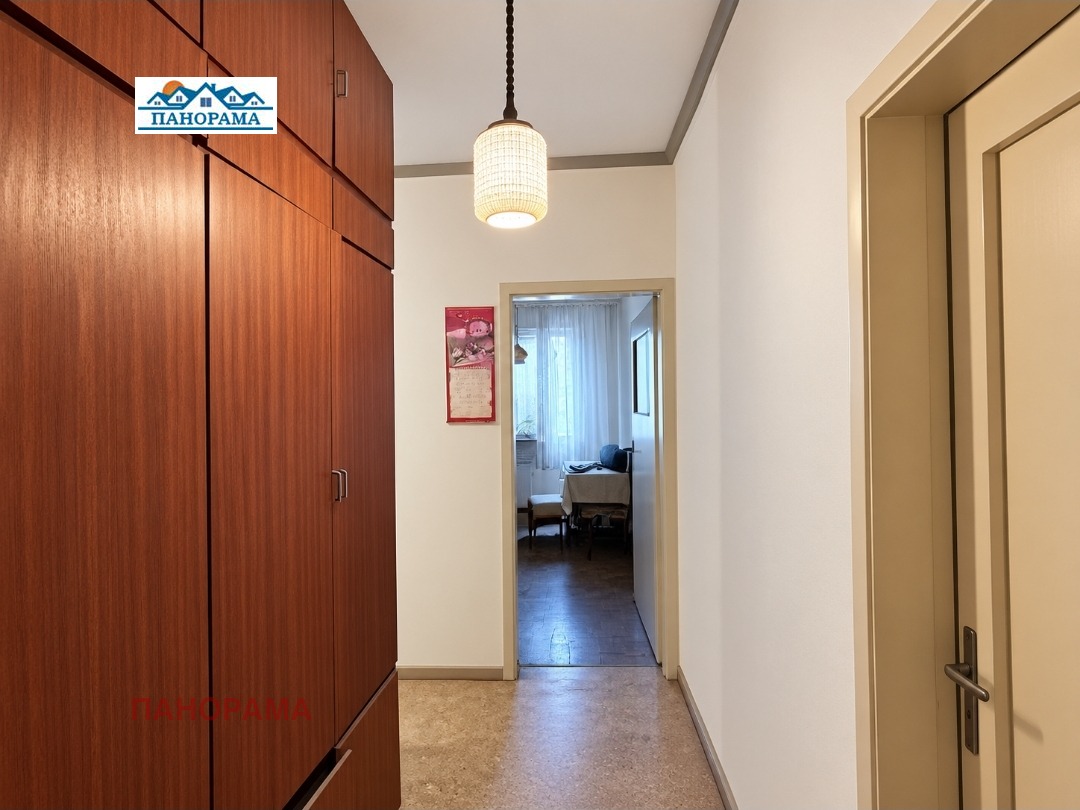 Продава 2-СТАЕН, гр. Пловдив, Изгрев, снимка 3 - Апартаменти - 56235428