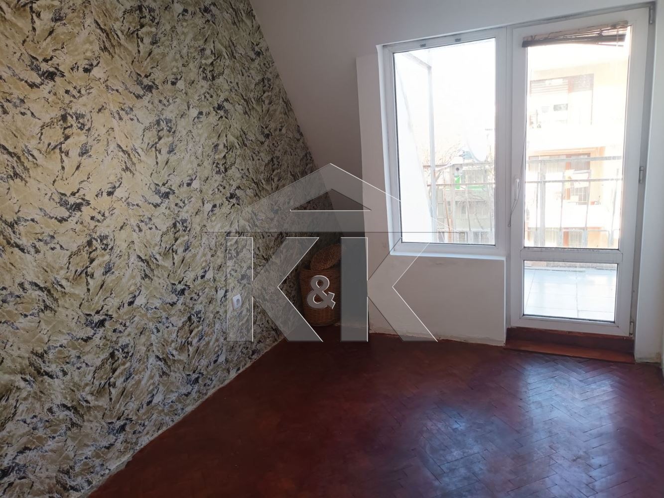 Продава 3-СТАЕН, гр. Варна, Централна поща, снимка 3 - Апартаменти - 54689207