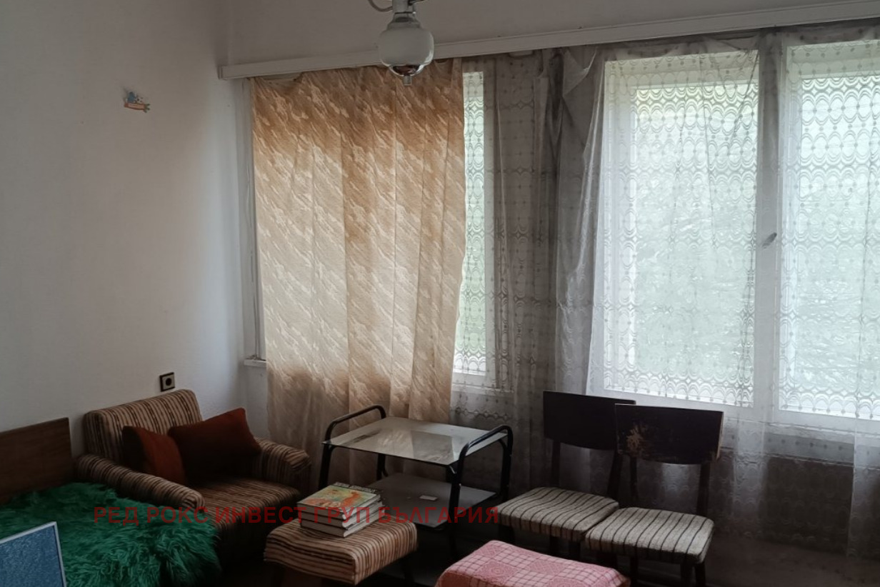 Продава ЕТАЖ ОТ КЪЩА, гр. София, Изток, снимка 8 - Етаж от къща - 54467017