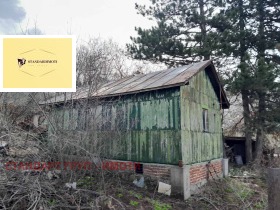 Продава къща област Перник с. Кладница - [1] 