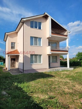 Продава  Къща, с. Рогош