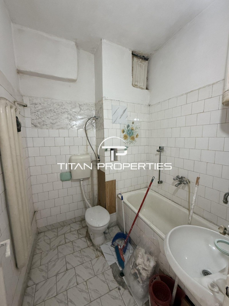 Til salgs  1 soverom Plovdiv , Kamenitsa 1 , 70 kvm | 67383004 - bilde [11]