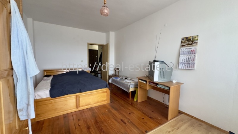 Продава 3-СТАЕН, гр. Благоевград, Освобождение, снимка 2 - Апартаменти - 51774337