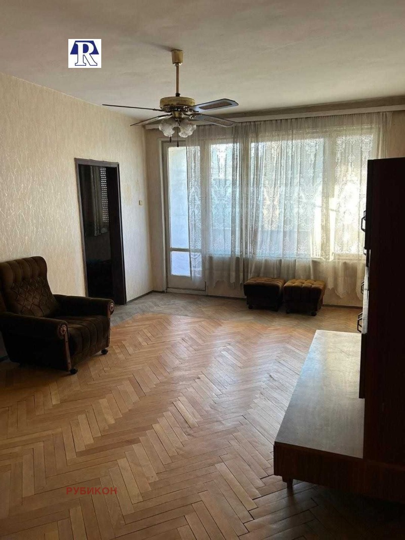 Продава  3-стаен град Пловдив , Център , 100 кв.м | 81333180 - изображение [2]