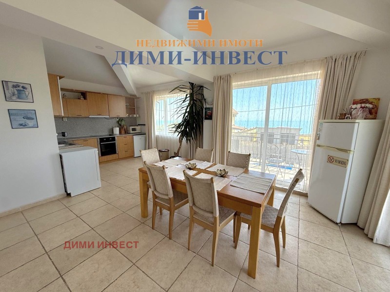 Продава КЪЩА, с. Топола, област Добрич, снимка 11 - Къщи - 52720875