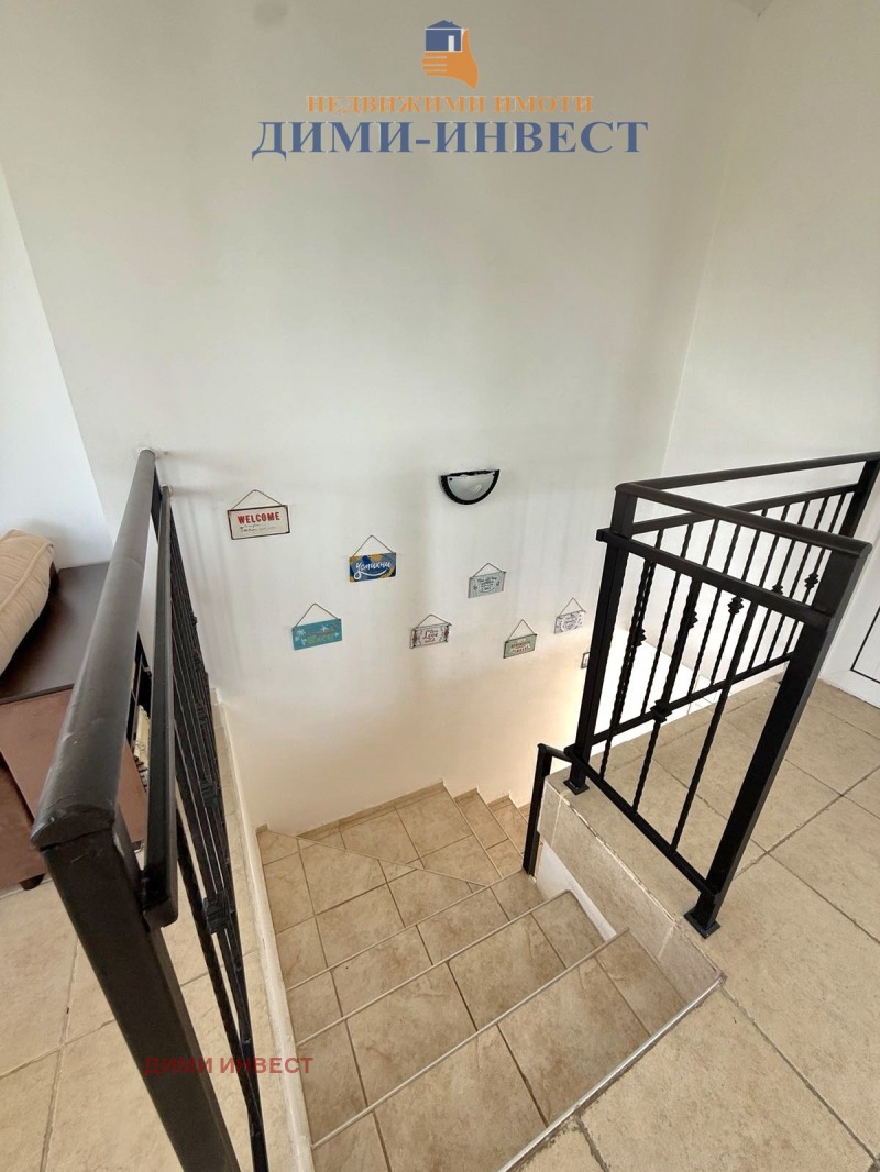 Продава КЪЩА, с. Топола, област Добрич, снимка 9 - Къщи - 52720875