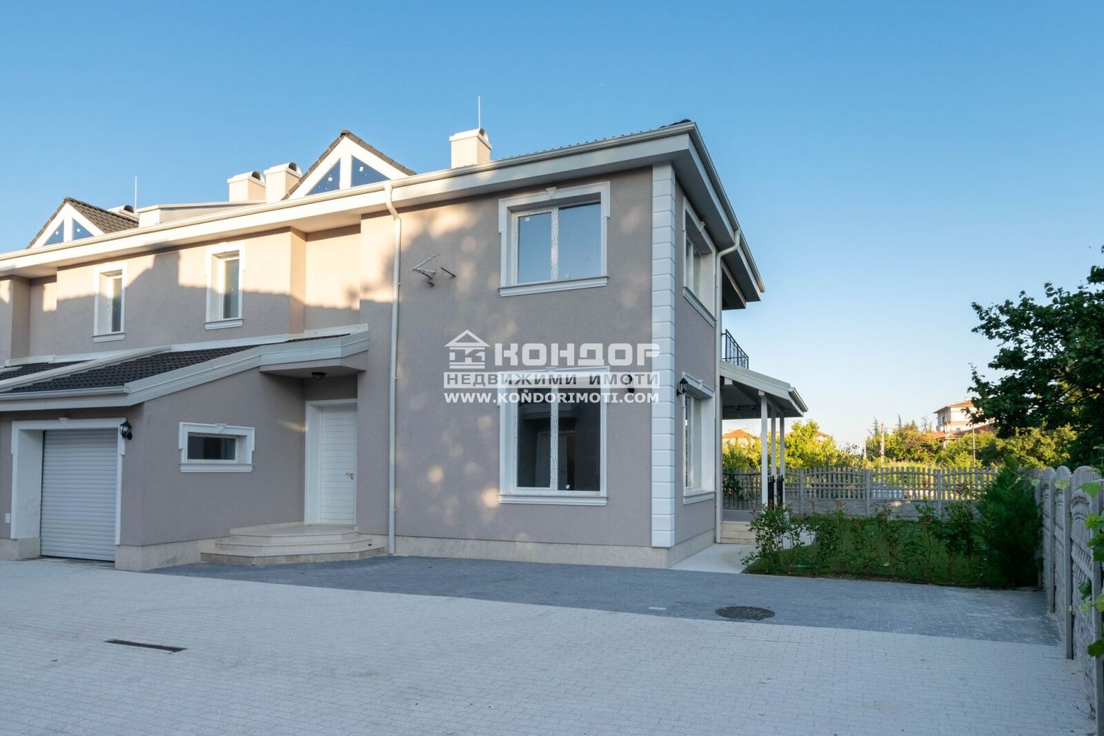 Продава КЪЩА, гр. Пловдив, Коматево, снимка 2 - Къщи - 44991501
