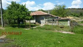 Продажба на имоти в с. Козичино, област Бургас - изображение 1 