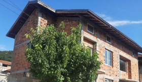 Продажба на имоти в с. Устина, област Пловдив - изображение 4 