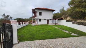 Hus Balchik, region Dobrich 2