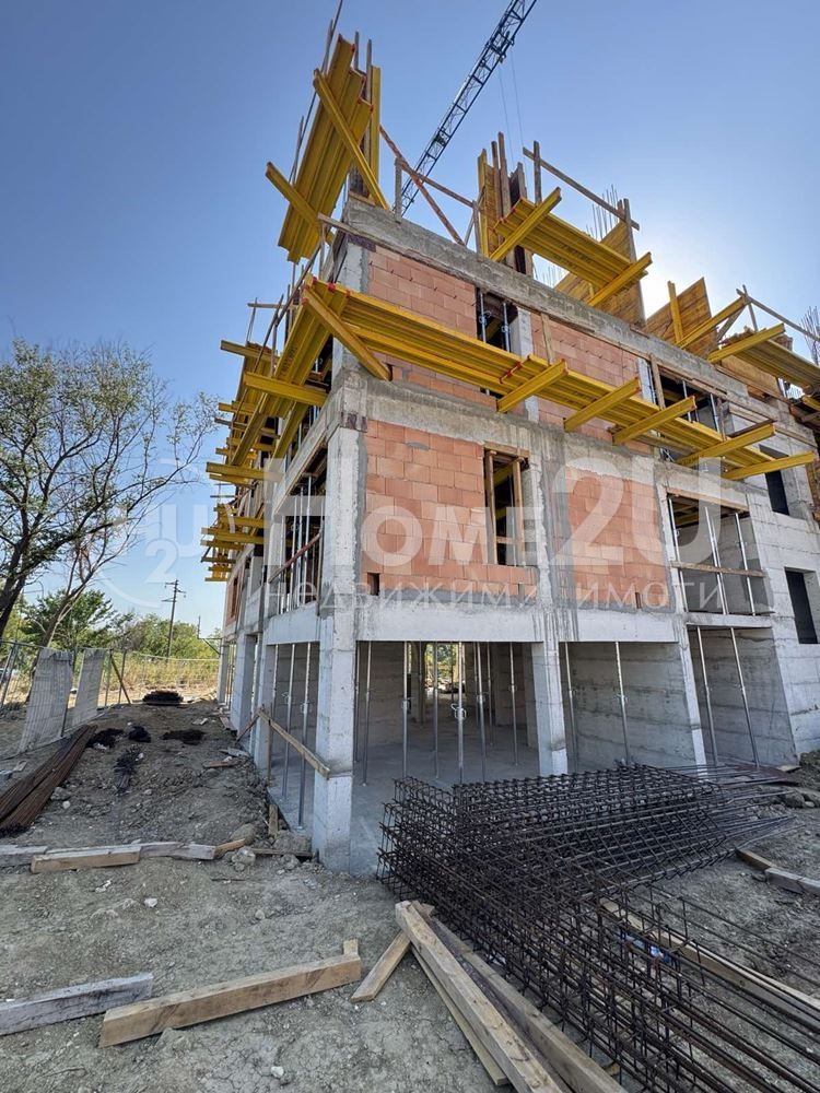 Продаја  1 спаваћа соба Варна , Кајсиева градина , 67 м2 | 75986546