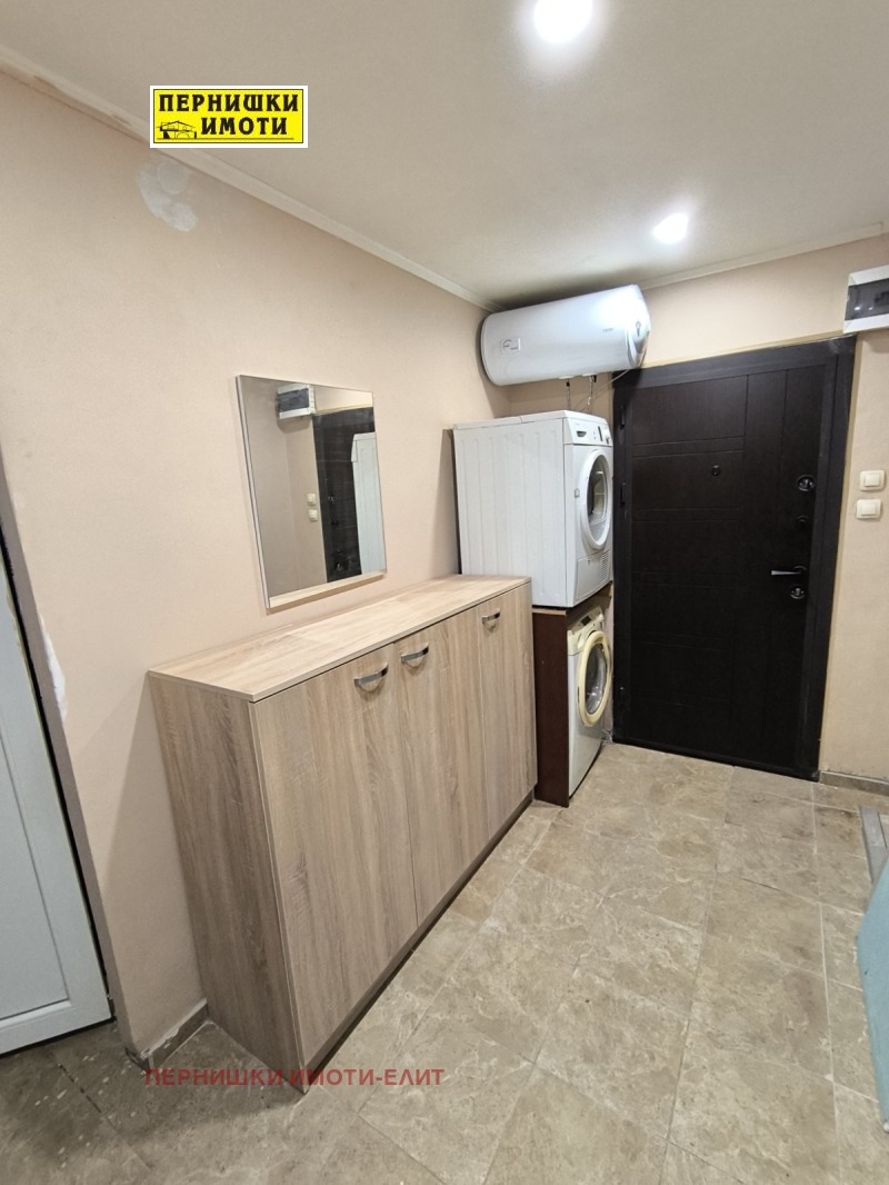 Продава  2-стаен град Перник , Мошино , 66 кв.м | 16679728 - изображение [8]