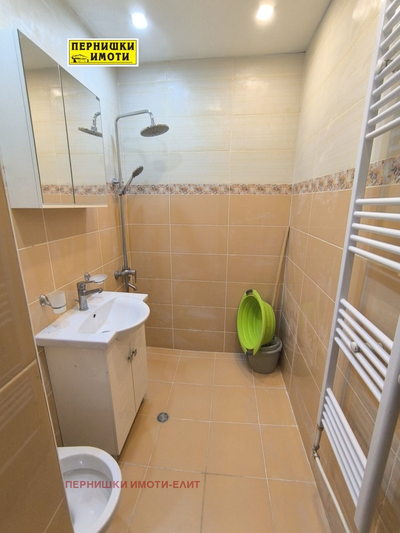 Продава  2-стаен град Перник , Мошино , 66 кв.м | 16679728 - изображение [7]