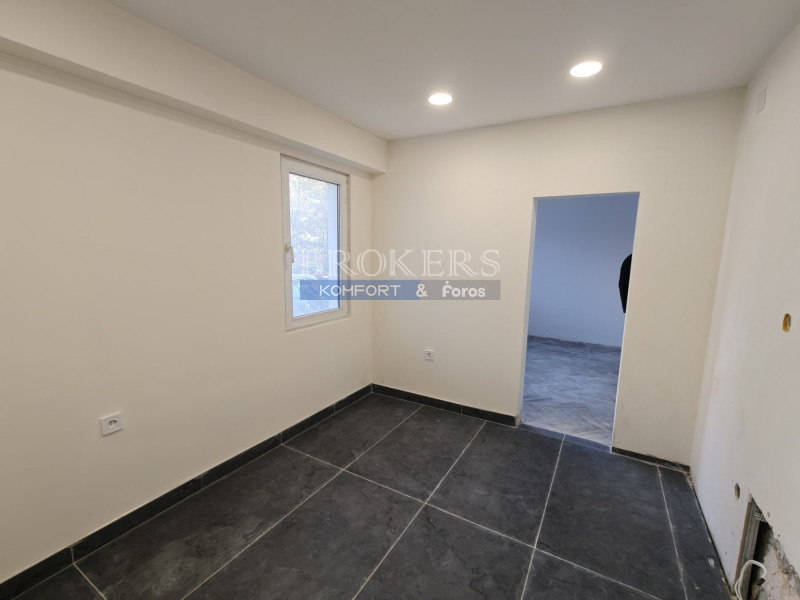 Продава 3-СТАЕН, гр. Варна, Цветен квартал, снимка 6 - Апартаменти - 52603779