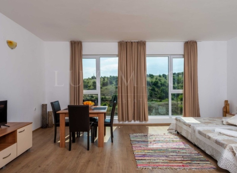Na prodej  Hotel oblast Burgas , k.k. Elenite , 1600 m2 | 32991178 - obraz [8]