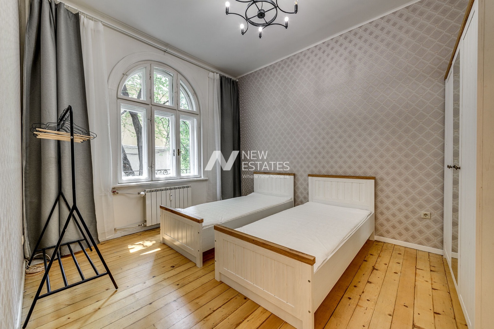 Продава 3-СТАЕН, гр. София, Център, снимка 3 - Апартаменти - 56735322