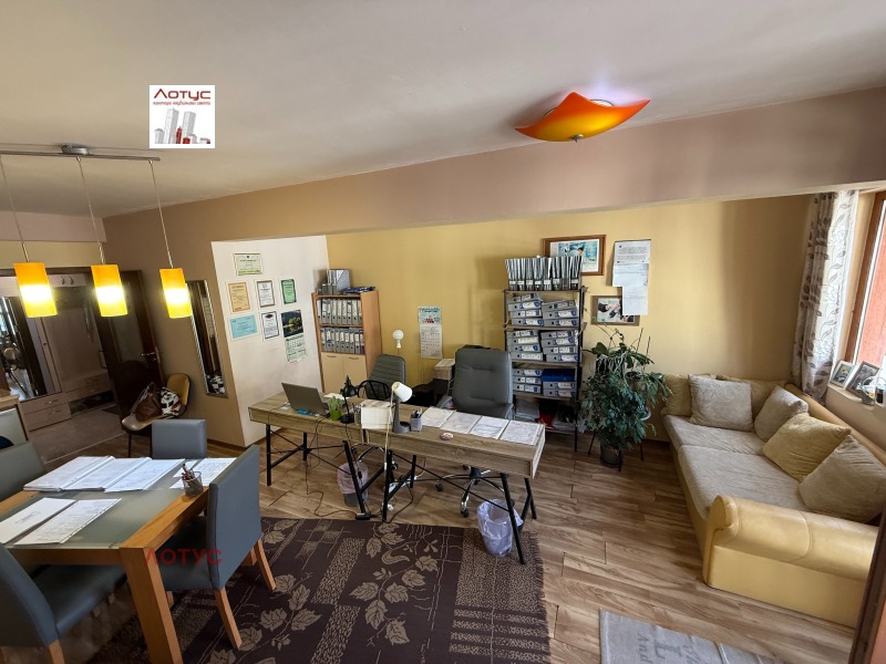 Продава 1-СТАЕН в град Бургас, Възраждане - 57 кв.м / 117 000 € » 228 832.11 лв., ЛОТУС