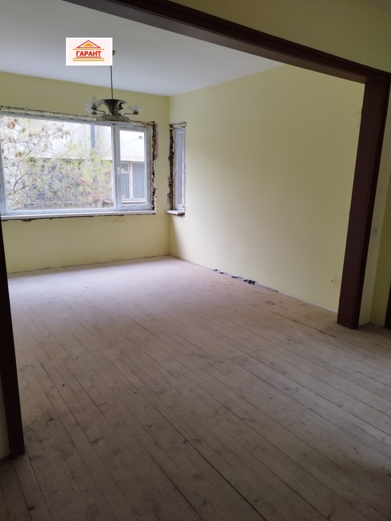 Zu verkaufen  2 Schlafzimmer Plewen , Idealen zentar , 142 qm | 46382726 - Bild [2]