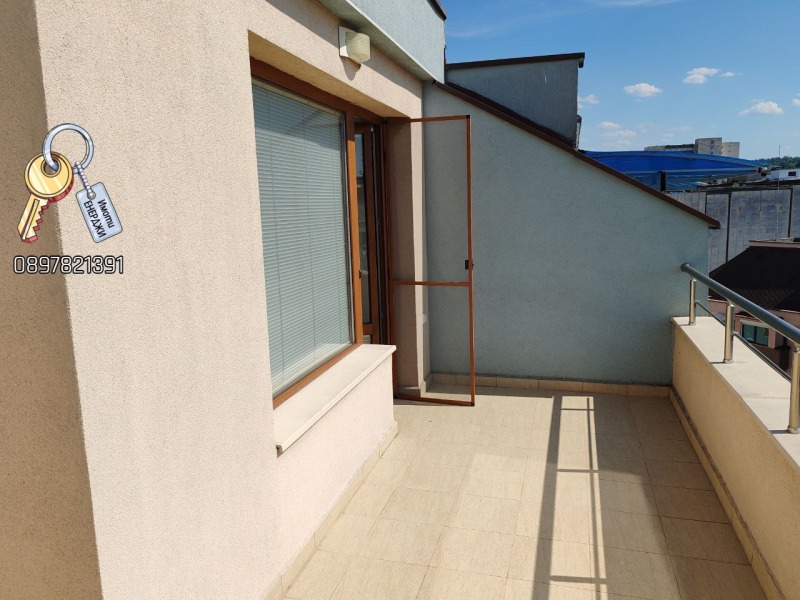 Te koop  3+ slaapkamer Pleven , Idealen tsentar , 165 m² | 15568146 - afbeelding [16]