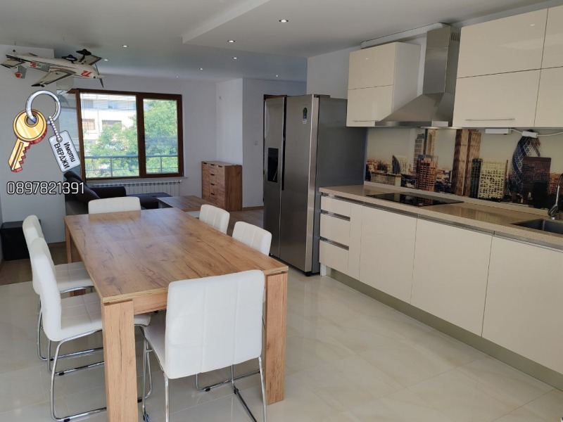 Te koop  3+ slaapkamer Pleven , Idealen tsentar , 165 m² | 15568146