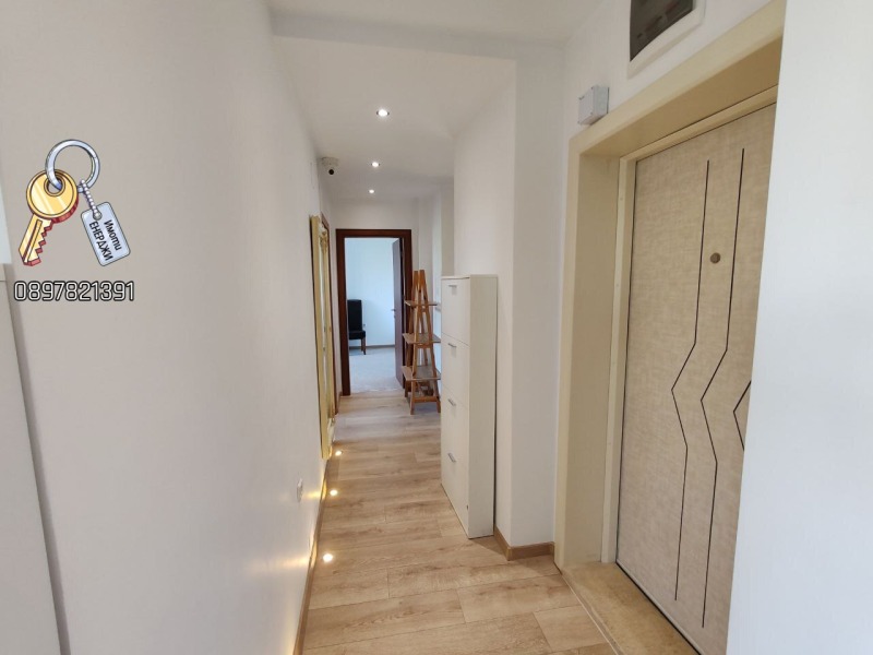 Te koop  3+ slaapkamer Pleven , Idealen tsentar , 165 m² | 15568146 - afbeelding [8]