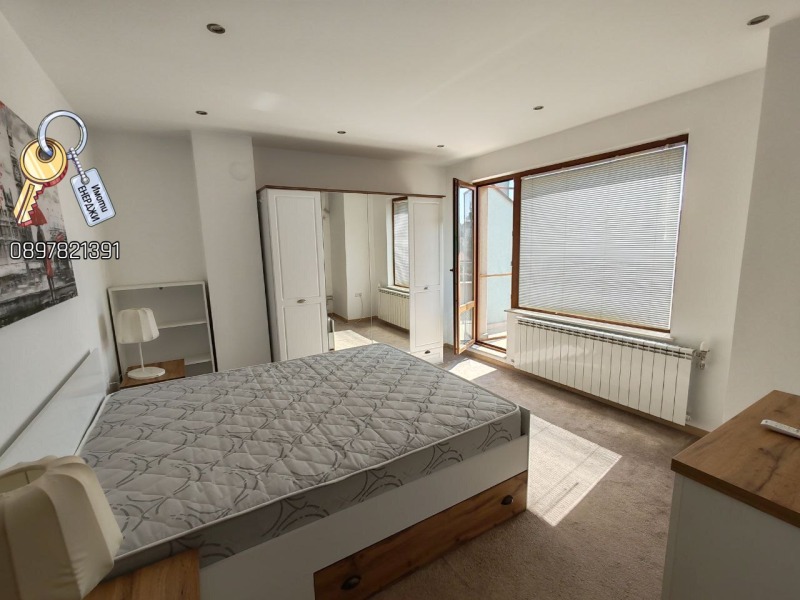 Te koop  3+ slaapkamer Pleven , Idealen tsentar , 165 m² | 15568146 - afbeelding [15]