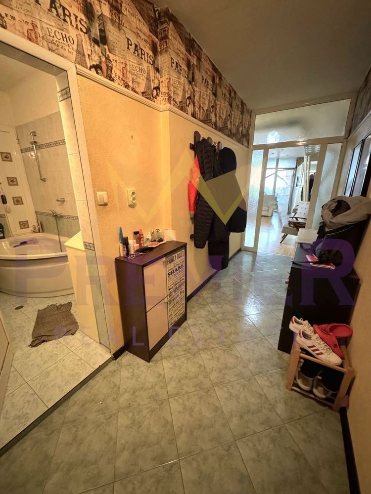 Til salg  Kontor Sofia , Borovo , 120 kvm | 39095357 - billede [10]
