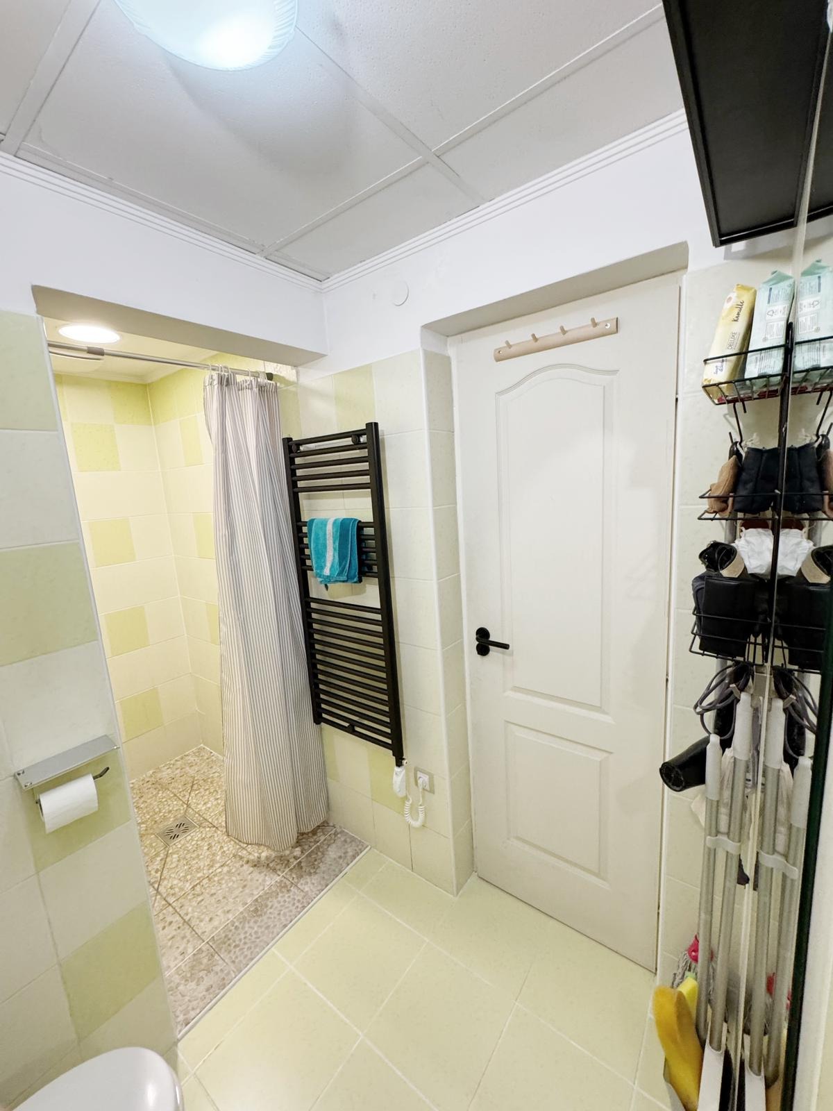 Продава 1-СТАЕН, гр. София, Център, снимка 14 - Апартаменти - 54054443