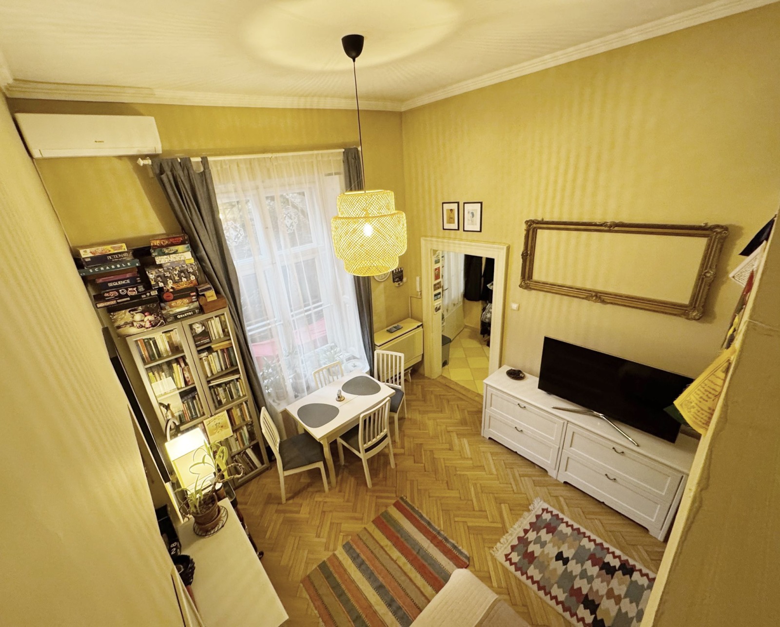 Продава 1-СТАЕН, гр. София, Център, снимка 8 - Апартаменти - 54054443