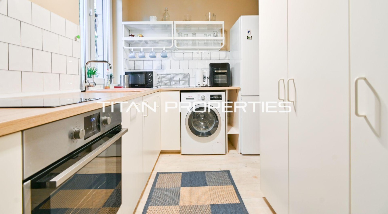 Продава 3-СТАЕН, гр. София, Център, снимка 6 - Апартаменти - 52247008