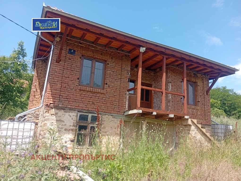 Продава КЪЩА, с. Вишовград, област Велико Търново