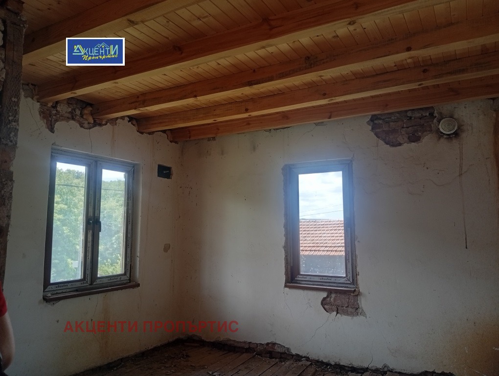 Продава КЪЩА, с. Вишовград, област Велико Търново, снимка 11 - Къщи - 54957454