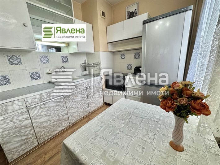 In vendita  Studio Sofia , Dianabad , 46 mq | 42841759
